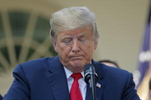 El déficit para el año fiscal bajo el gobierno de Trump (en la imagen) fue el mayor desde 2012. 