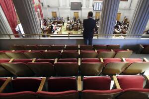 Virus Outbreak Tennessee