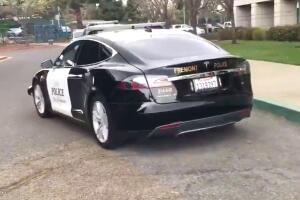Patrulla Tesla.jpg