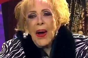 Actriz Silvia Pinal se queda sin su dinero y denuncia qué sucede
