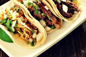 Tacos de carnitas 