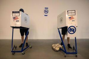 vote-US-POLITICS-CONGRESS-VOTE-NEWYORK