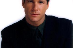 Fernando Carrillo