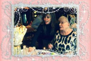 Verónica Castro y su madre