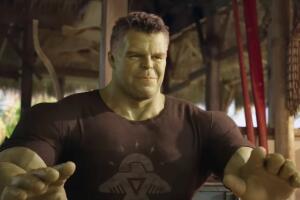 Hulk en She-Hulk primer tráiler.jpg