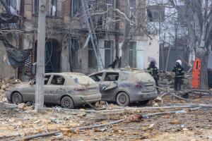 Ataque ruso contra edificio civil en Odesa, Ucrania.