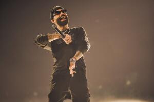 Arcángel en los ensayos de los Latin AMAs 2024