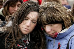 Lisa Barry, Karen Barry