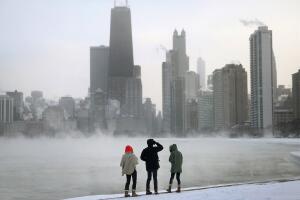 Sub-Zero Temperatures Put Chicago Into Deep Freeze