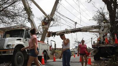 Sera La Energia Solar La Solucion Para Puerto Rico Elon Musk Se Ofrece Para Ayudar A La Isla Noticias Univision Univision