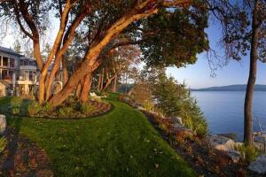 Prince Harry and Meghan Markle spent their first Christmas with baby Archie in a waterfront Canadian mansion