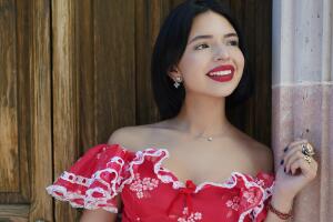 Ángela Aguilar tiene tres nominaciones a Premios Juventud 2021