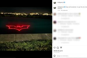 Matthew Perry su fijación por Batman