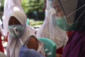 APTOPIX Virus Outbreak Indonesia