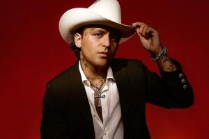 Christian Nodal en Premios Juventud 2025