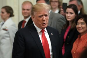 Trump dijo que no firmará nada sobre Nafta hasta después de las elecciones de mitad de período de noviembre.