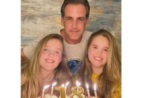 Carlos-Ponce-e-hijas