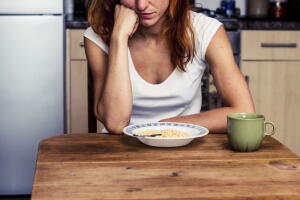 depressao-mulher-comida_2.jpg