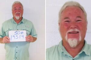 juez de paz travis hill se quita la vida arrestado prostitucion lavaca county texas