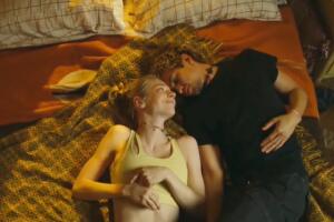 Elliot y Jules Euphoria.jpg