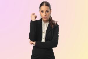 Luz, personaje de la micronovela Tú Eres Mi Novia, Pero Me Caso con Otra