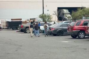 Se habla de al menos 20 detenidos en el operativo.