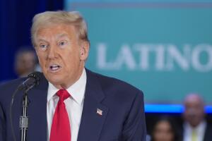 El expresidente Donald Trump en un evento con líderes latinos el 22 de octubre de 2024, en Doral, Florida. 