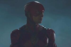 Ezra Miller Justice League Peacemaker Proyecto Warner Bros..jpg