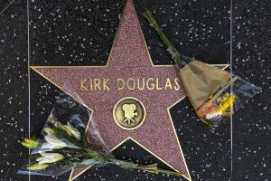 Kirk Douglas