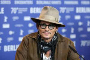 johnny-depp-conferencia-prensa-berlinale.jpg