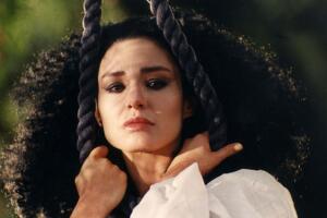 El extraño retorno de Diana Salazar