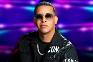 Daddy Yankee llega a Reina de la Canción