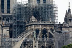 catedral-notre-dame-incendio-2.jpg