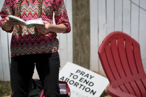 US-POLITICS-WOMEN-ABORTION