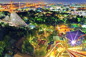 Six Flags 
