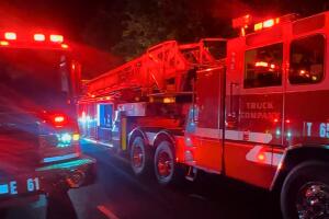 Incendio en North Highlands desplaza a cuatro personas de su hogar; causas bajo investigación