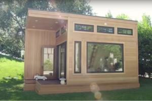 casa-de-juegos-Kourtney