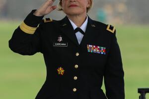 Marta Carcana, la primera hispana en ocupar rango de General de División de la Guardia Nacional