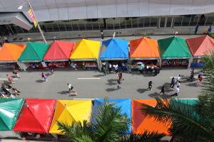 Concurrida la Feria Internacional del Libro en Miami