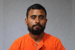 Arestan-Gustavo Huerta Jr ebrio accidente mueren dos personas Garland.jpg