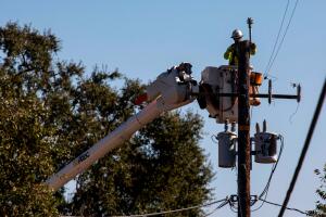 pge electricidad.jpg