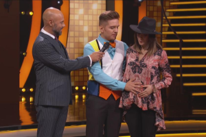 El Dasa y su novia Jennifer Loya