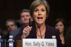 Sally Yates, ex fiscal general interina despedida por Donald Trump, testifica ante el comité del Senado el 8 de mayo de 2017