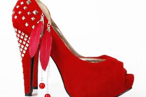 stilettos-rojos.jpg