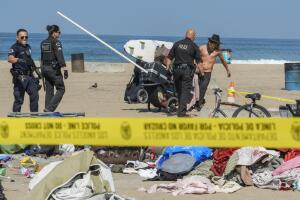 desalojo indigentes Playa del Rey California mansiones 5 millones de dólares