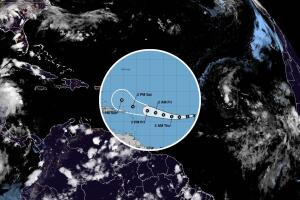 La vigilancia de la Tormenta Tropical Erin continúa mientras los meteorólogos monitorean su desarrollo y trayectoria.