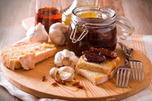 antepasto-pimentao-163188314.jpg