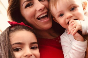 Aitana y Kailani (6).png