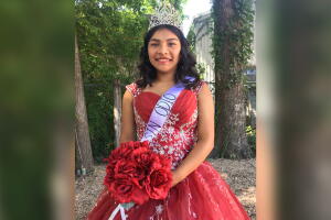 Quinceañeras protestan contra la SB4