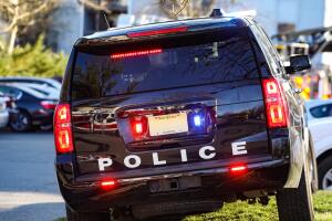 Cinco mujeres heridas tras presunto ataque con ácido sulfúrico en Jersey City.